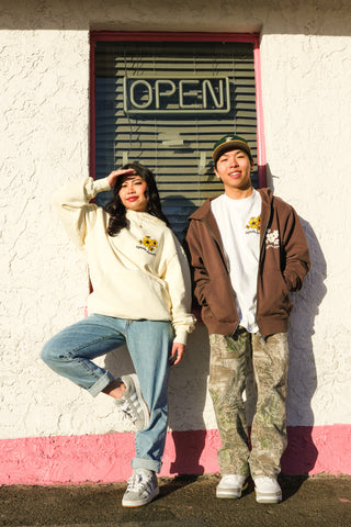 HOA MAI BROWN ZIP UP HOODIE